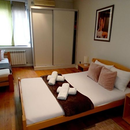 Ferienwohnung Alex Lux Belgrad Exterior foto