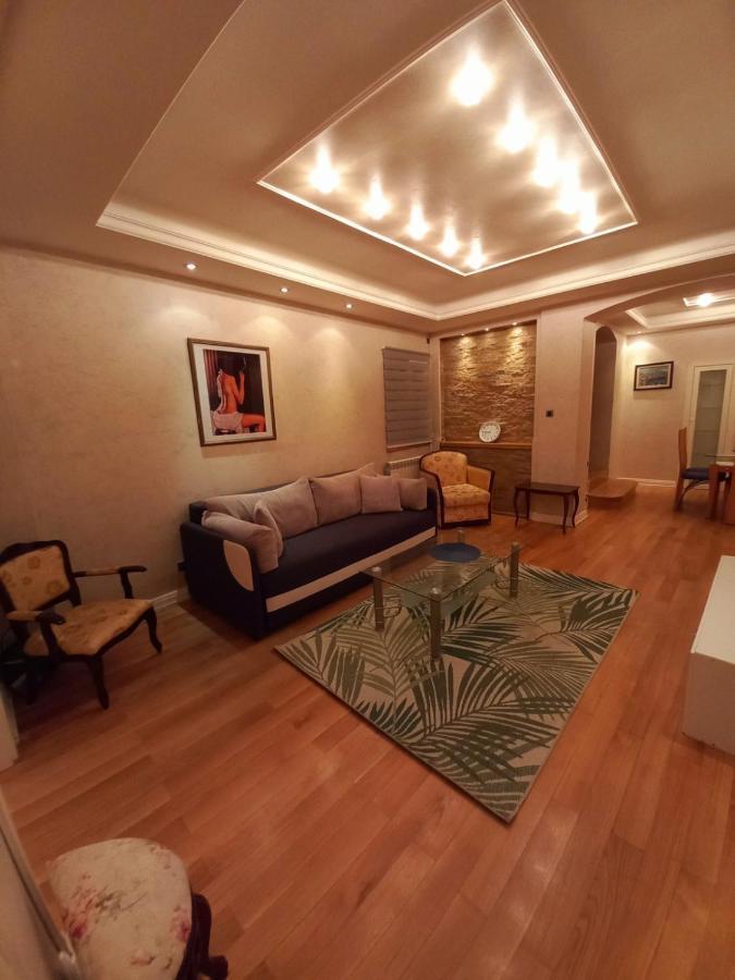 Ferienwohnung Alex Lux Belgrad Exterior foto