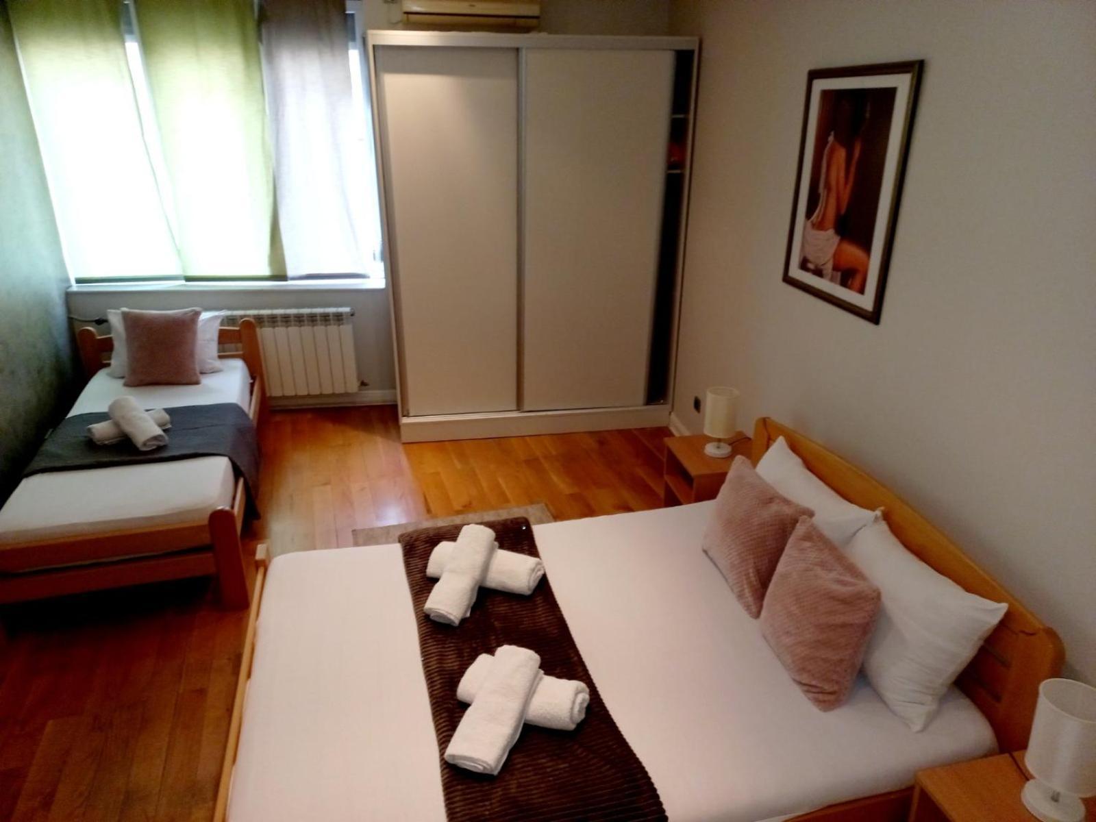 Ferienwohnung Alex Lux Belgrad Exterior foto